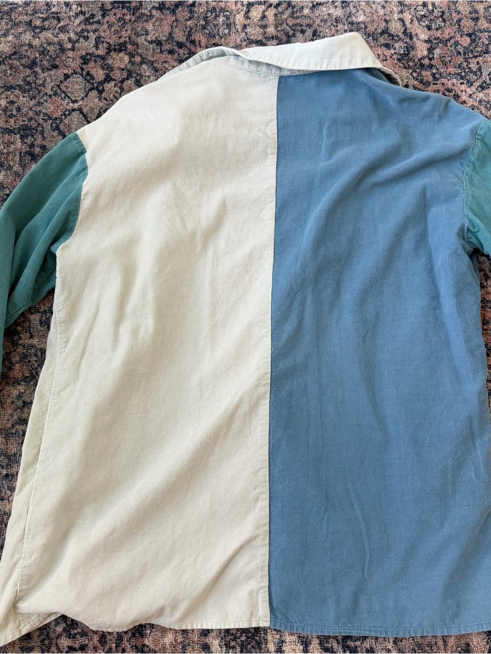 Forever 21 Colorblock button down - Picture 2 of 3